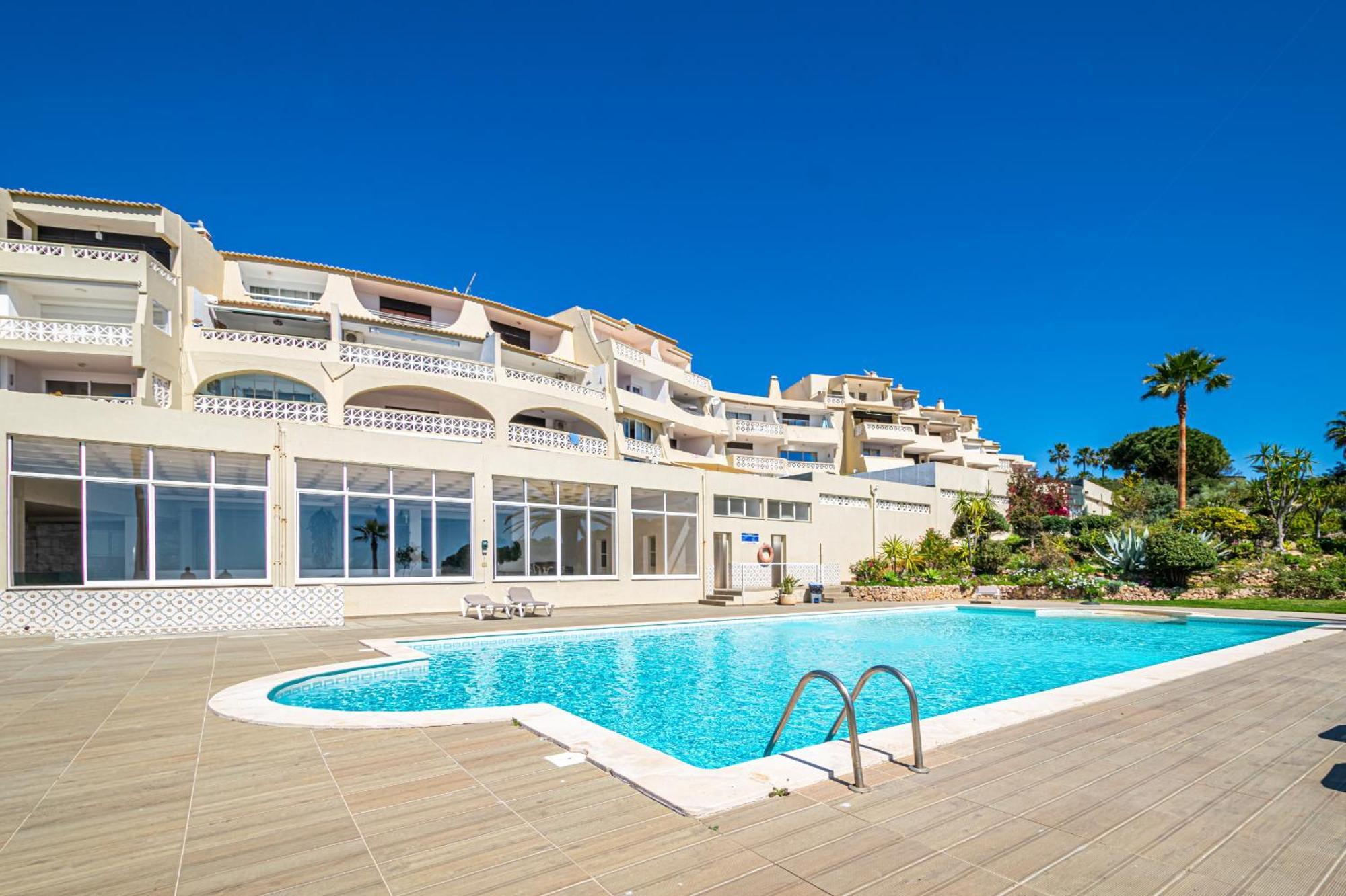 Beguest Aveiros Beach View Apartment Албуфейра Екстериор снимка